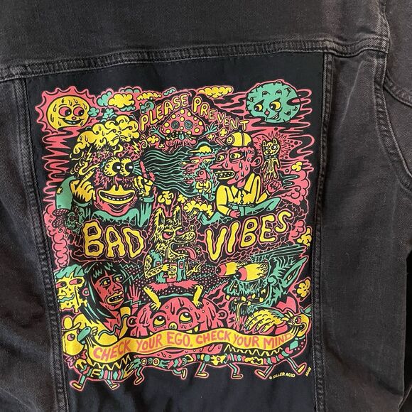 H&M Black Denim Jean Bad Vibes Check Your Ego Graphic Jacket Womens Size L - Picture 10 of 11